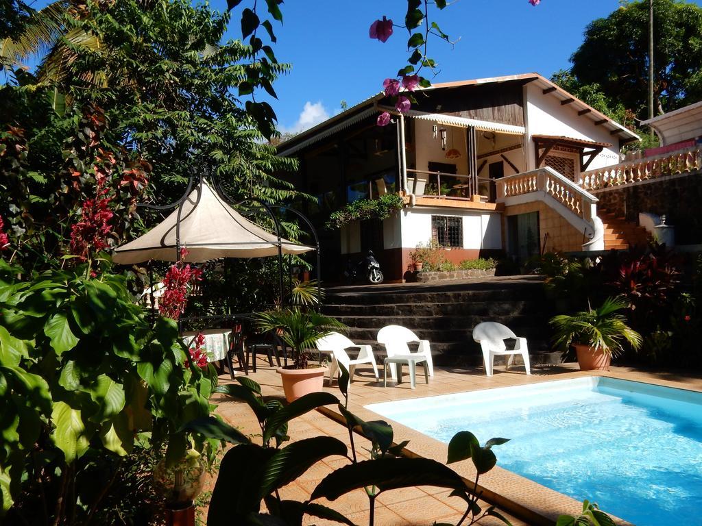 Sarl Mayoume Bed and Breakfast Mamoudzou Esterno foto